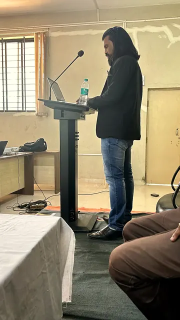 M. Mahendraa — past session: on the mic